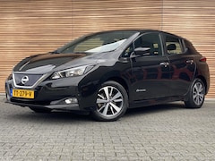 Nissan LEAF - Acenta 40 kWh SOH 87% / Camera / Navigatie