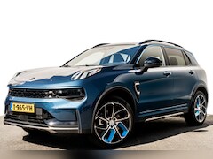 Lynk & Co 01 - 1.5 Plug-in Hybrid 262 Pk I Modeljaar 2023 I Zwarte hemel I Panoramadak I 75 km Elektrisch