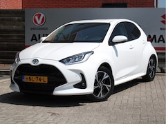 Toyota Yaris - 1.5 Hybrid 115 Teamplayer Achteruitrijcamera, Parkeersensoren voor en achter, Airco Automa