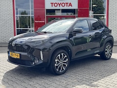 Toyota Yaris Cross - 1.5 HYBRID STYLE PANODAK EL-ACHTERKLEP HEAD-UP KEYLESS STOEL/STUURVERW NAVI