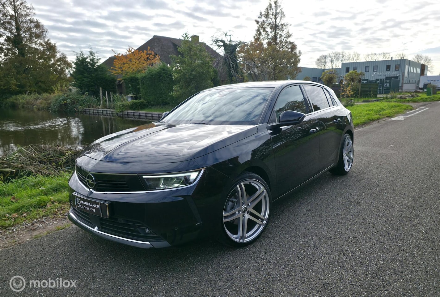 Opel Astra - 1.2 Business / Half leder / Navi / Carplay / Cam - AutoWereld.nl