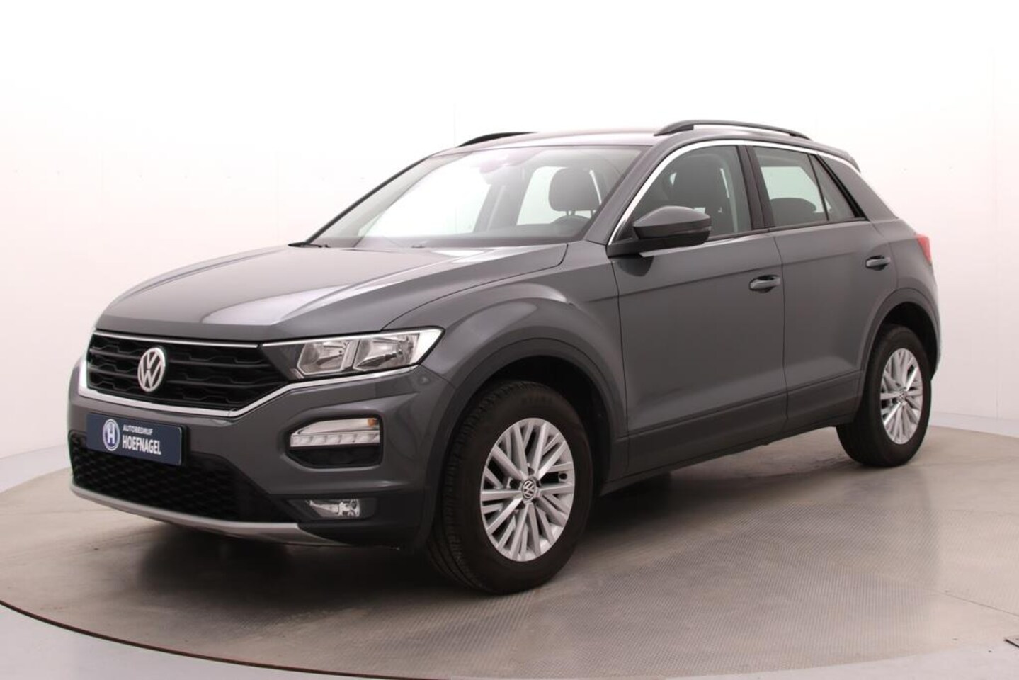 Volkswagen T-Roc - 1.5 TSI Style | Automaat | Adaptive cruise control | Stoelverwarming - AutoWereld.nl