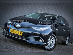 Toyota Auris Touring Sports - 1.8 Hybrid Dynamic Van 15.950, - NU 14.450,