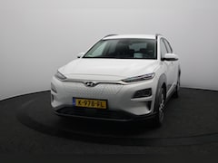 Hyundai Kona Electric - EV Fashion 64 kWh 3- Fase SOH 95, 2% | Warmtepomp | Camera | Navigatie | Head-Up Display