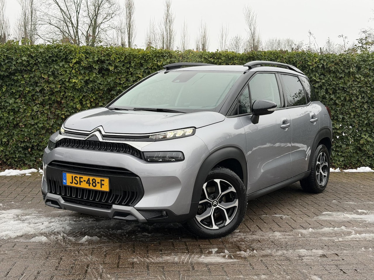 Citroën C3 Aircross - Shine 1.2 PureTech 130PK EAT6 Automaat Navigatie, Stoelverwarming, Parkeersensoren, Apple - AutoWereld.nl