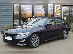 BMW 3-serie Touring - 330e M-Sport Shadow Line Pano/Laser LED/Leder/360/Keyless/Head-up/ACC/Dodehoek