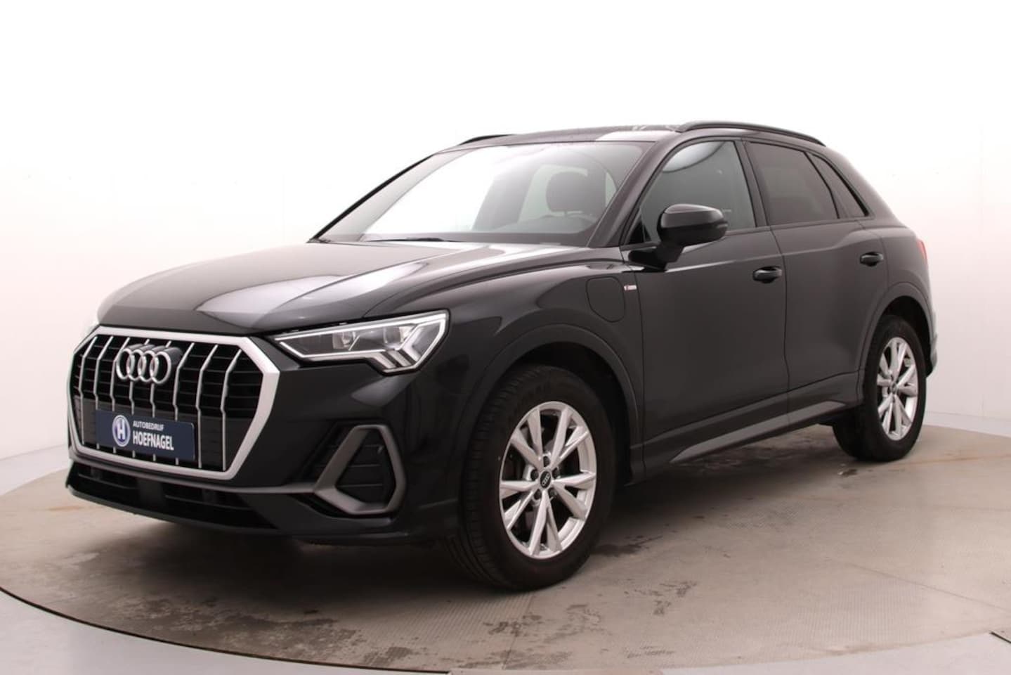 Audi Q3 - 45 TFSI e S Line | Adaptive Cruise | Stoelverw. | CarPlay | - AutoWereld.nl