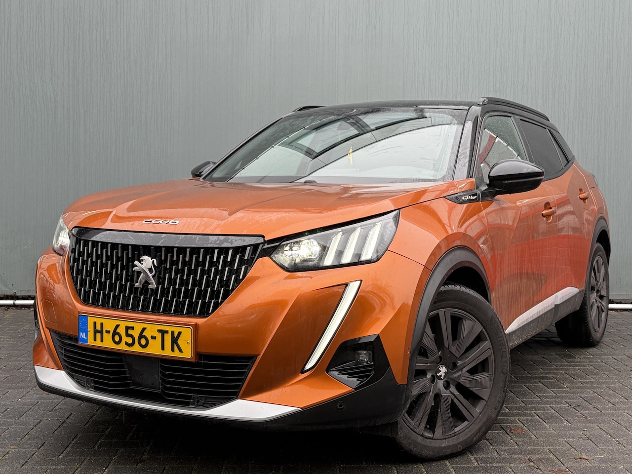 Peugeot 2008 - BWJ 2020 1.2 PureTech 131 PK GT-Line PANODAK | FULL LED | KEYLESS | HALF LEDER | 360 CAMER - AutoWereld.nl