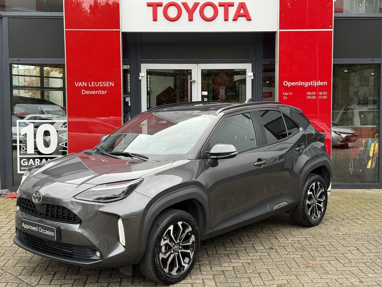 Toyota Yaris Cross - 1.5 Hybrid 115 Dynamic APPLE/ANDROID STOEL/STUURVERWARMING NAVI AD-CRUISE PRIVACY-GLASS 17 - AutoWereld.nl