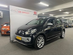 Volkswagen Up! - 1.0 cross up BlueMotion/ Nederlandse auto/ 5 deurs/ Parkeersensoren voor en achter/ Blueto