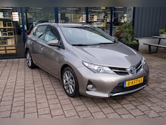 Toyota Auris - 1.8 Hybrid Dynamic|Prijs rijklaar incl 12 mnd garantie|Trekhaak Camera Clima Cruise