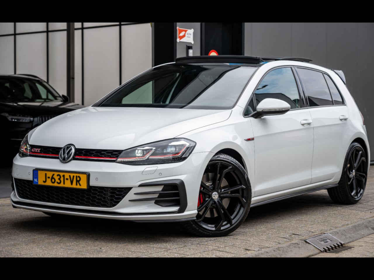 Volkswagen Golf - 2.0 TSI GTI Performance |PANO|ABC-KLEP|LAGE KM - AutoWereld.nl