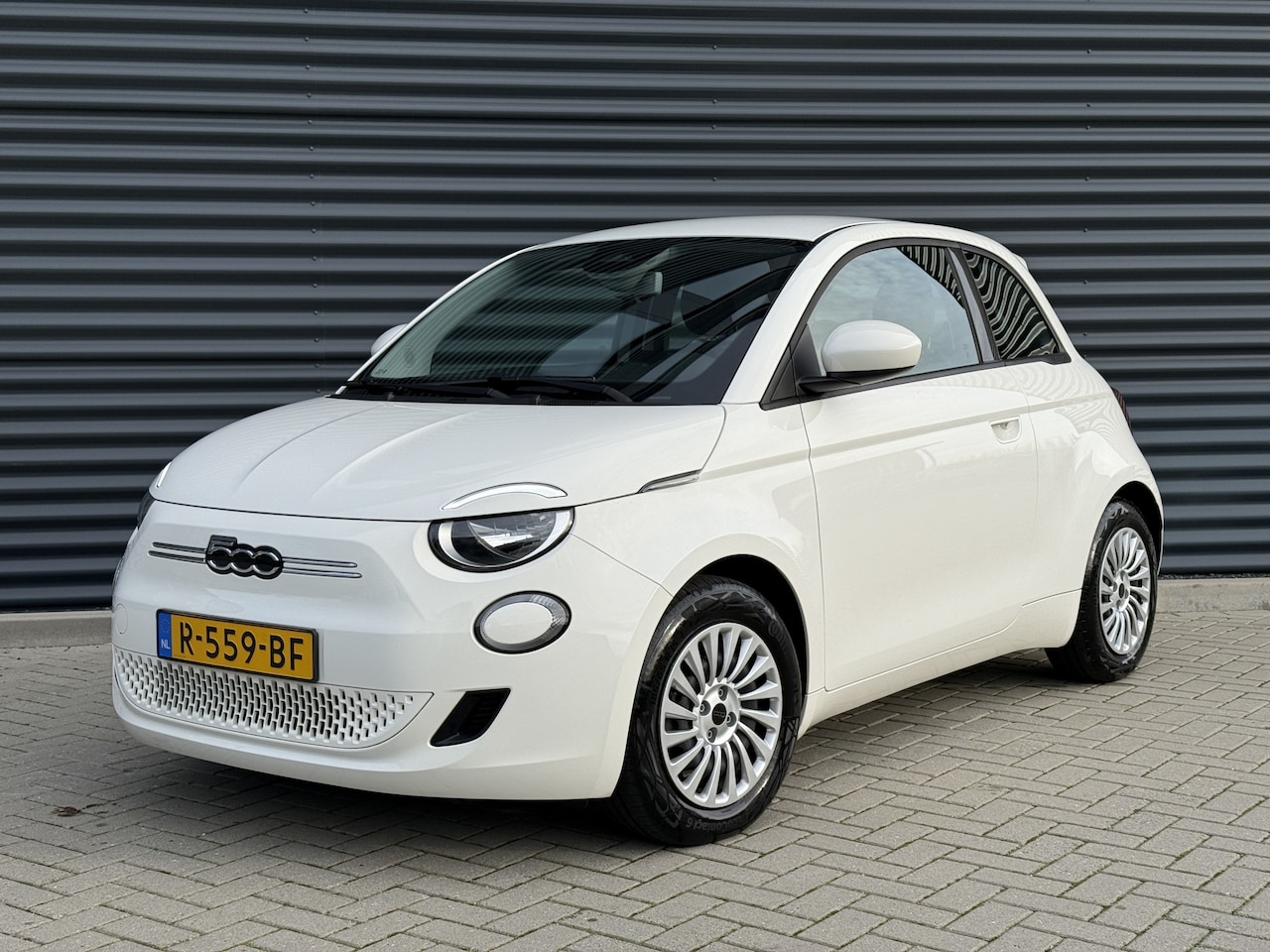 Fiat 500 - Action 24 kWh - AutoWereld.nl