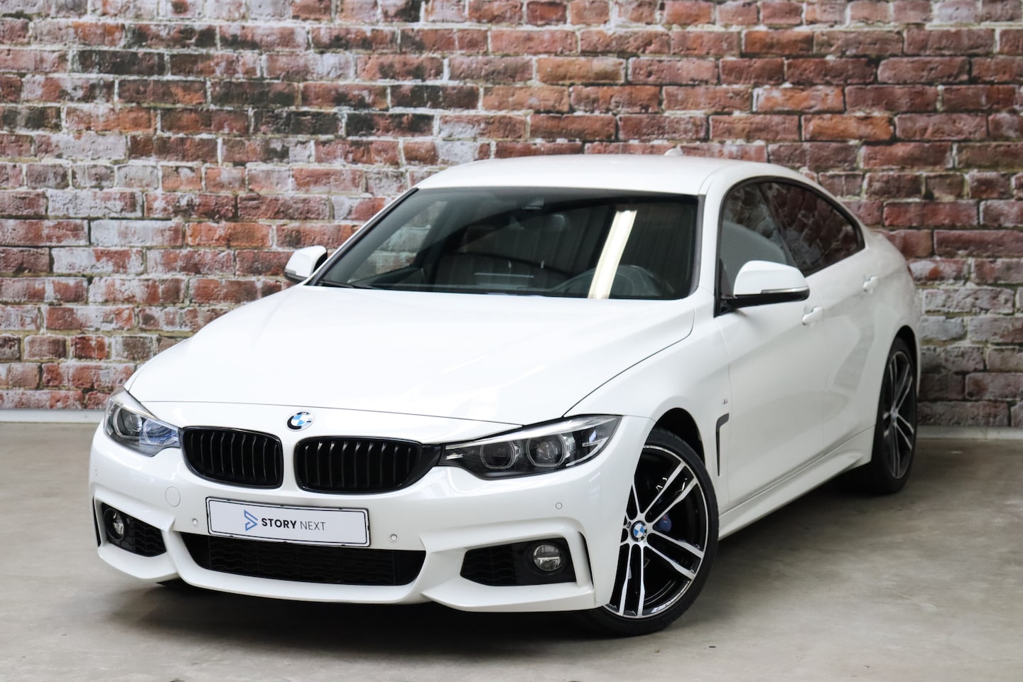 BMW 4-serie Gran Coupé - 418i High Executive M Sport Pakket Automaat / Navigatie Professional / Head-Up Display / D - AutoWereld.nl