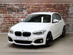 BMW 1-serie - 118i Executive M Sport Pakket Automaat 5 deurs / Navigatie / LED / Climate Control / Parke