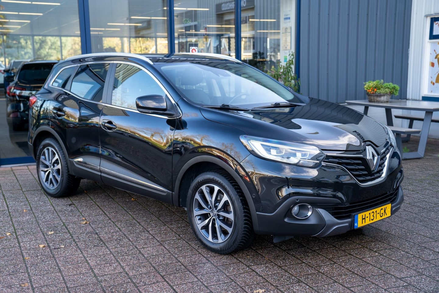 Renault Kadjar - 1.2 TCe Intens|Prijs rijklaar incl 12 mnd garantie| trekhaak Navi Led Blindspot - AutoWereld.nl