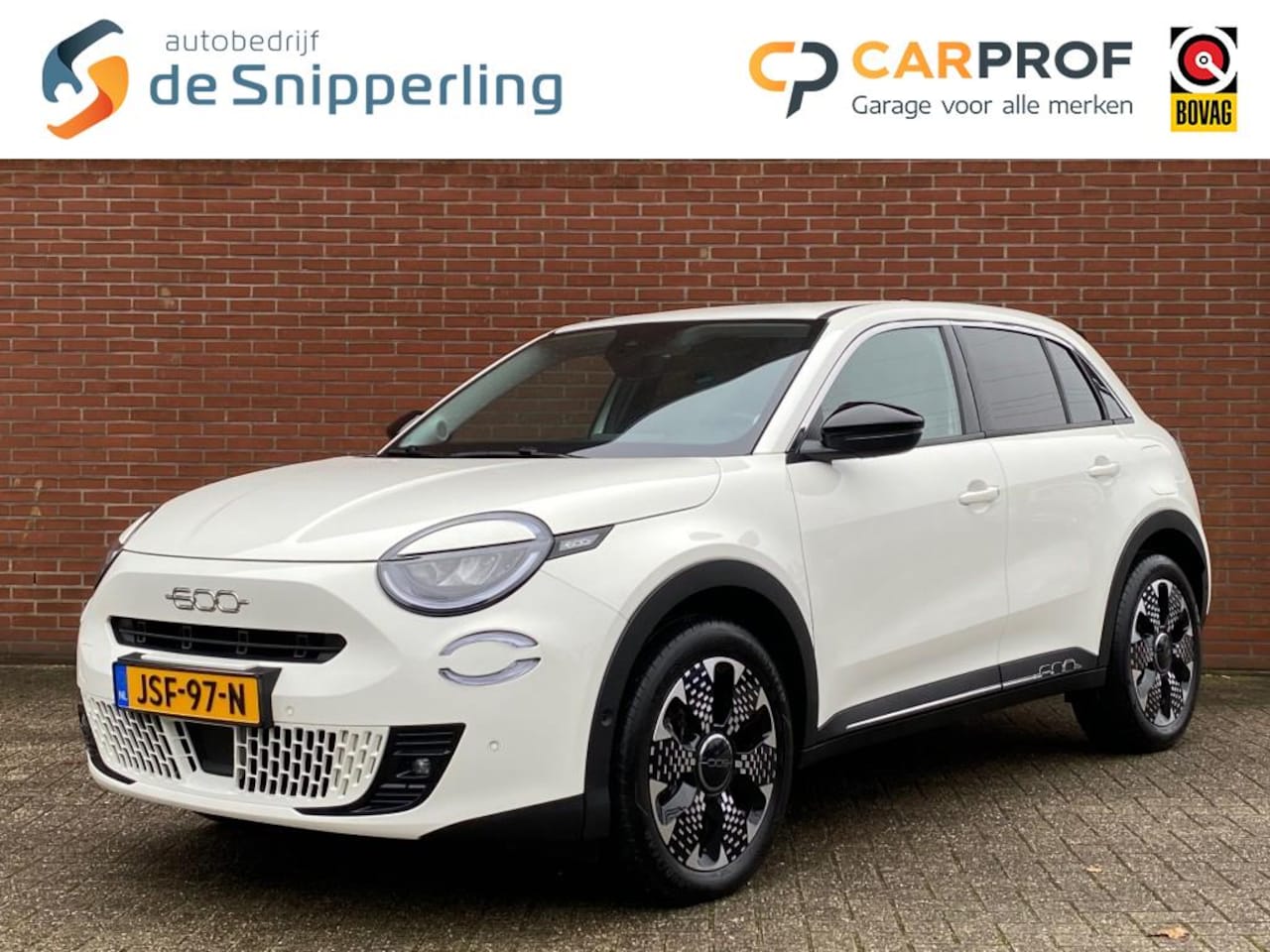 Fiat 600 - 1.2 HYBRID LA PRIMA NAV ADAP-CRUISE CAMERA STOELVW CARPLAY LMV - AutoWereld.nl
