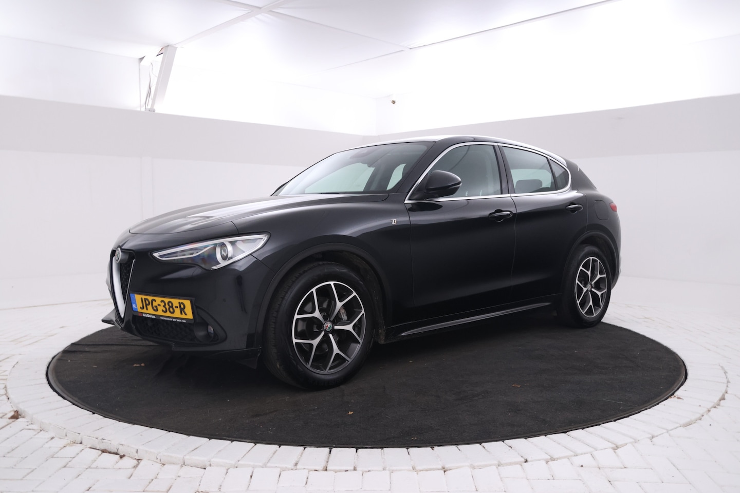 Alfa Romeo Stelvio - 2.2d Super Automaat! 190Pk, Leer, Navigatie, Climate, - AutoWereld.nl