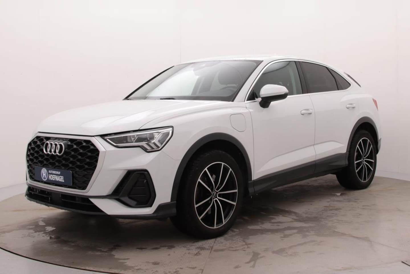 Audi Q3 Sportback - 45 TFSI e Edition | Trekhaak | Adaptive Cruise | Camera | Carplay | Stoelverw. - AutoWereld.nl