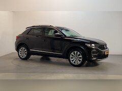 Volkswagen T-Roc - 1.5 TSI 150pk DSG Sport Virtual Cockpit Navigatie DAB+ Parkeersensoren