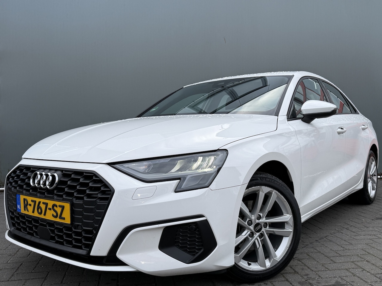 Audi A3 Limousine - BWJ 2022 30 TFSI 111 PK Pro Line AUTOMAAT | FULL LED | ADAPTIVE CRUISE | CARPLAY + ANDROID - AutoWereld.nl
