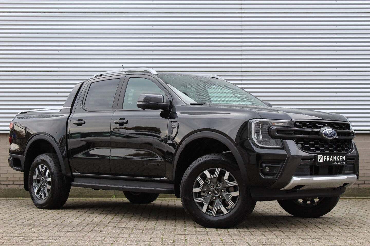 Ford Ranger - 2.3 Double Cab PHEV Wildtrak Nieuw | B&O | Trekhaak | Elektr. Rolhoes | BLIS | Adaptieve c - AutoWereld.nl