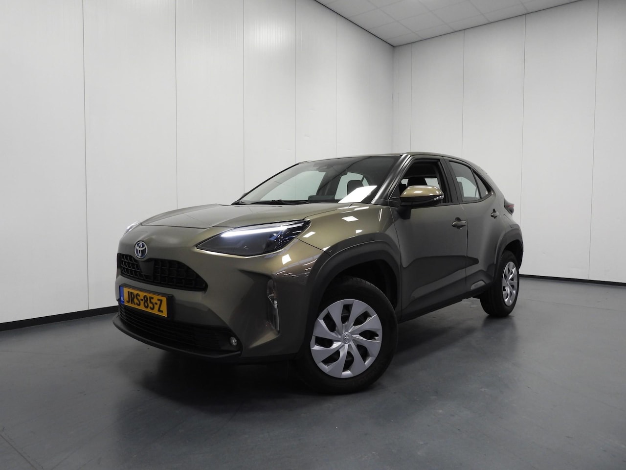 Toyota Yaris Cross - 1.5 Hybrid Active NAVI-APP/CAMERA/CLIMA/ADAPT.CRUISE! - AutoWereld.nl