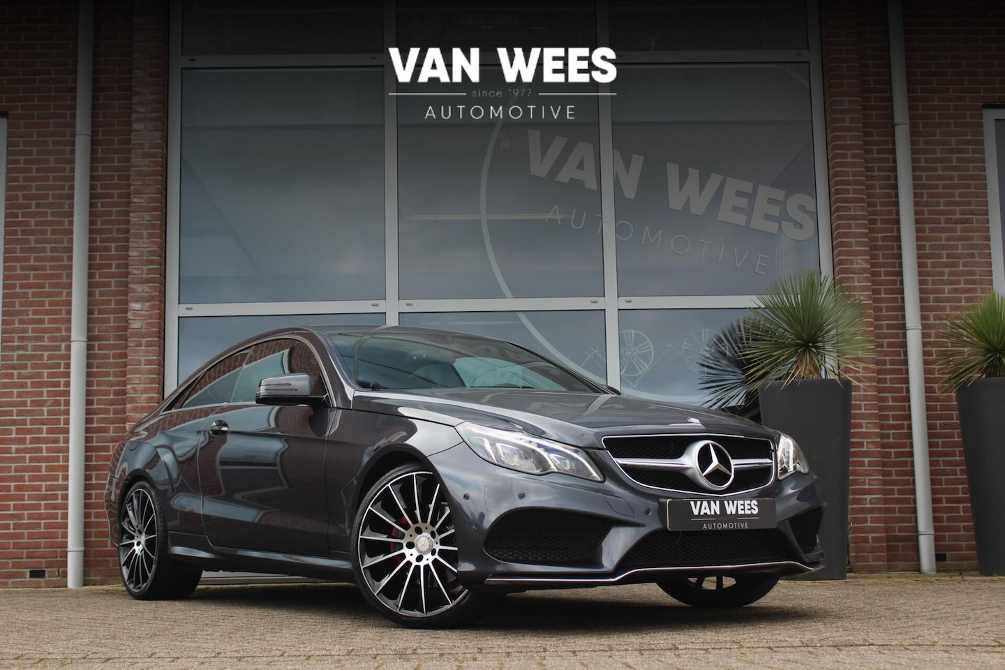 Mercedes-Benz E-klasse Coupé - 200 Prestige Sport AMG pakket - AutoWereld.nl