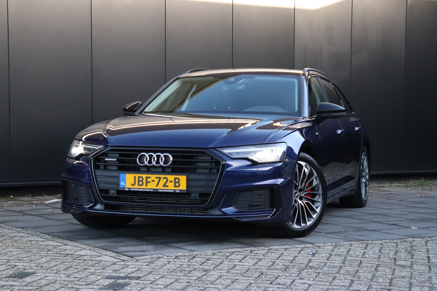 Audi A6 Avant - 55 TFSI e quattro S Competition | LEDER | CRUISE | LMV | STOELVERW. | NAVI | TREKHAAK | - AutoWereld.nl