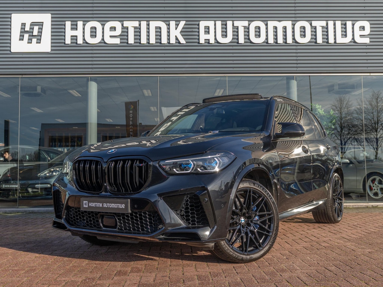 BMW X5 - M Competition | Sport uitlaat | Laser | Elc trekhaak - AutoWereld.nl