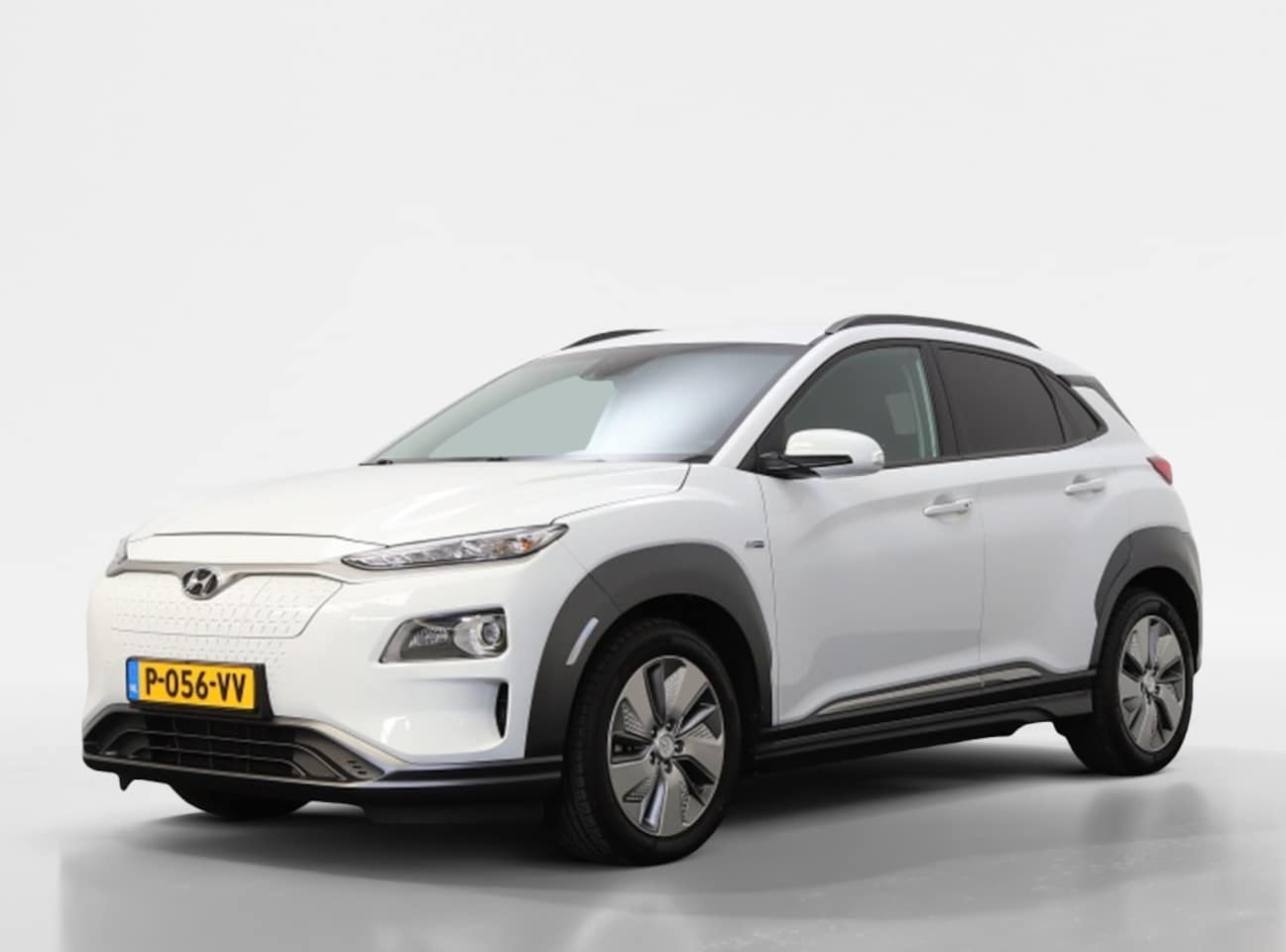 Hyundai Kona Electric - EV Comfort 64 kWh | Achteruitrijcamera | Navigatie | - AutoWereld.nl