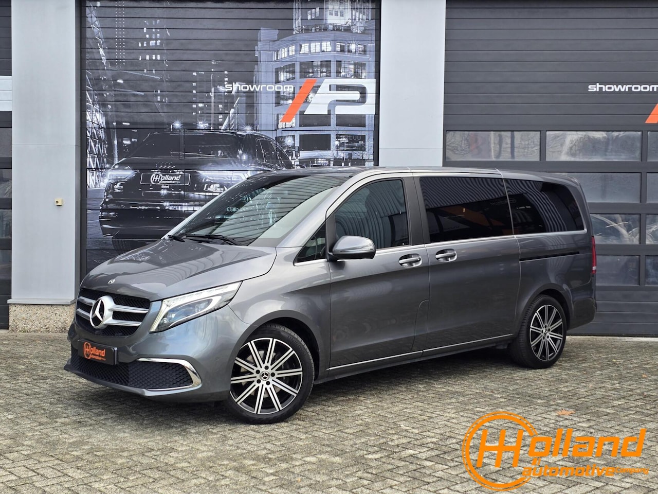 Mercedes-Benz V-klasse - 300d Lang DC Avantgarde|BURMESTER|360CAM - AutoWereld.nl