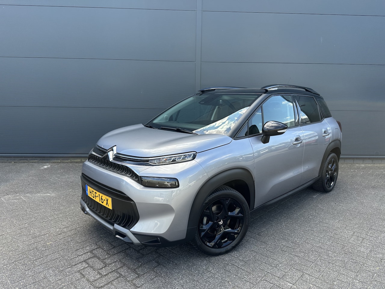 Citroën C3 Aircross - 110pk Max (Camera - 17"- Keyless Entry - Automatische Airco - Navigatie - Apple Carplay - - AutoWereld.nl