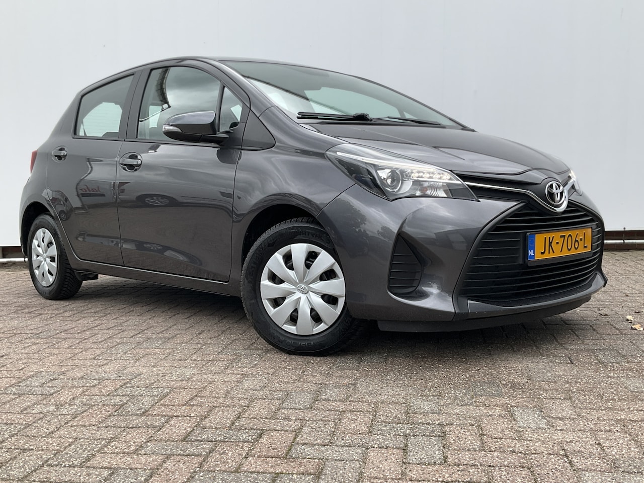 Toyota Yaris - 1.0 VVT-i 5-Deurs Hoge zit Airco Elek.Pakket NL-Auto! - AutoWereld.nl