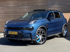 Lynk & Co 01 - 1.5 Zwarte Hemelbekleding / Rolhoes / Panodak / 360* Camera / Navi