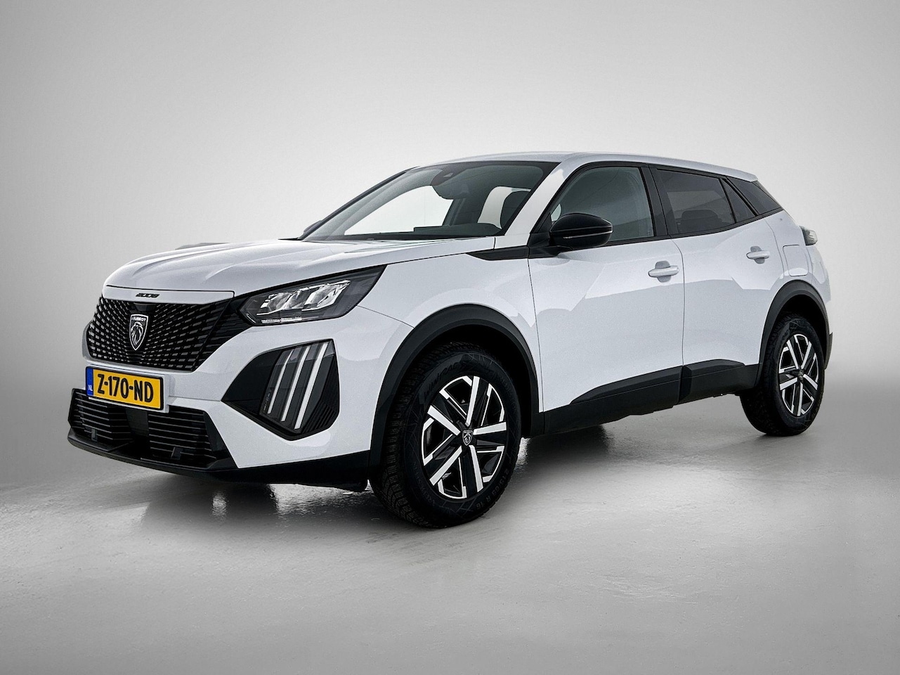 Peugeot 2008 - 1.2 100 NW MODEL | NAVI & CARPLAY | CAMERA - AutoWereld.nl