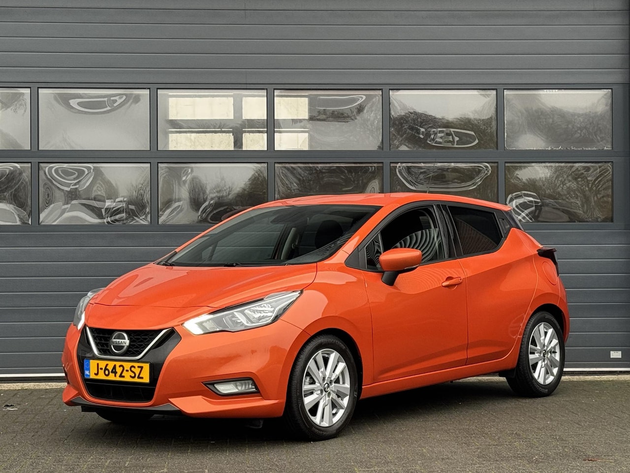 Nissan Micra - 1.0 IG-T N-CONNECTA I AUTOMAAT I APPLE CARPLAY I CRUISE CONTROL I AIRCONDITIONING - AutoWereld.nl