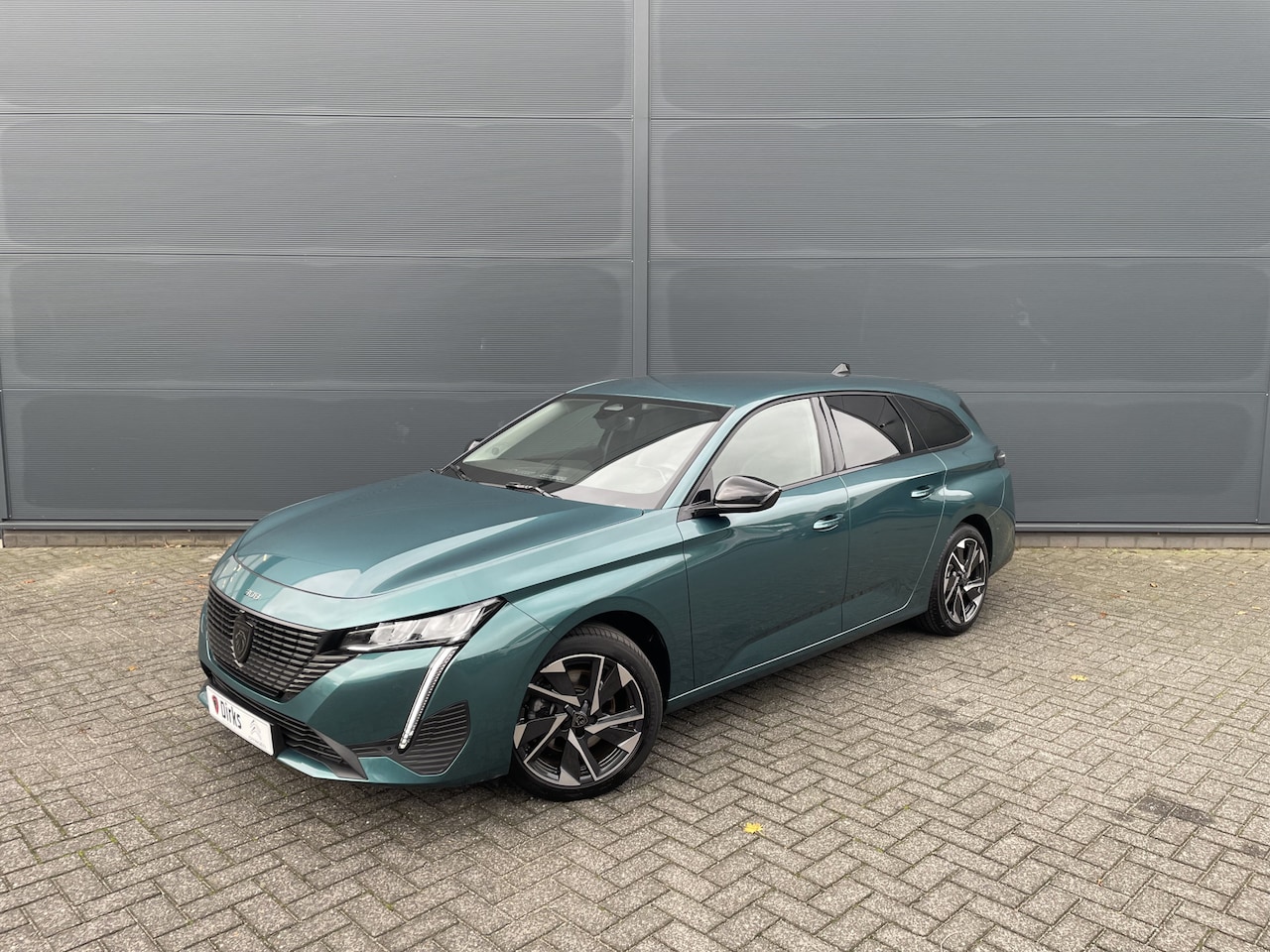 Peugeot 308 SW - 145pk Hybrid e-DCS6 Allure Pack (Keyless Entry - 360gr Camera - LED - Adaptieve Cruise Con - AutoWereld.nl