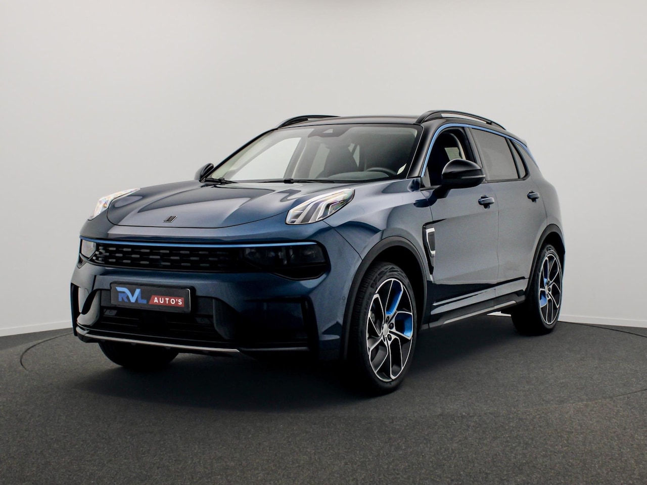 Lynk & Co 01 - 1.5 261PK Plug-in Hybrid * 360° Camera/Pano/dak Apple/Carplay Adaptive/Cruise - AutoWereld.nl