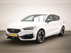 CUPRA Leon - 1.4 e-Hybrid VZ 245 | STUURVERWARMING | LED | DAB | APPLE | SFEERVERLICHTING