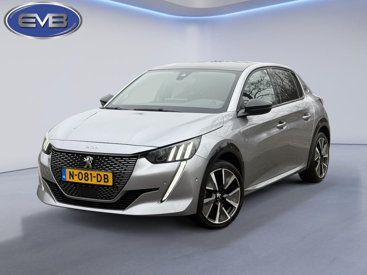 Peugeot e-208 - EV GT Première 50 kWh, Panoramadak, achteruitrijcamera, stoelverwarming, 1/2 lederen sport - AutoWereld.nl