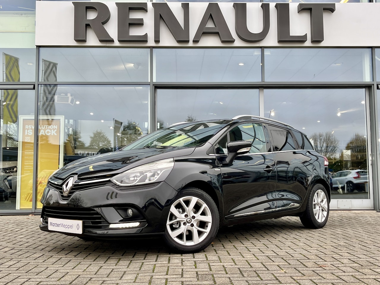 Renault Clio Estate - 0.9 TCe 90 Limited | Navigatie | Parkeersensoren | Lichtmetaal | Airco | Cruise Control | - AutoWereld.nl