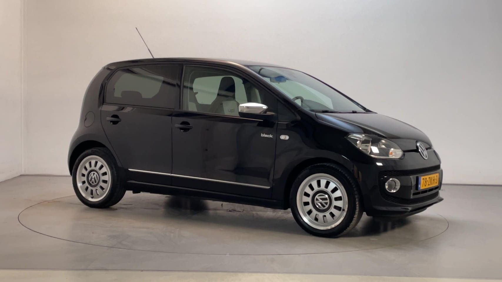 Volkswagen Up! - 1.0 High Up! BlueMotion Airco Cruise Control Elektrische Ramen - AutoWereld.nl