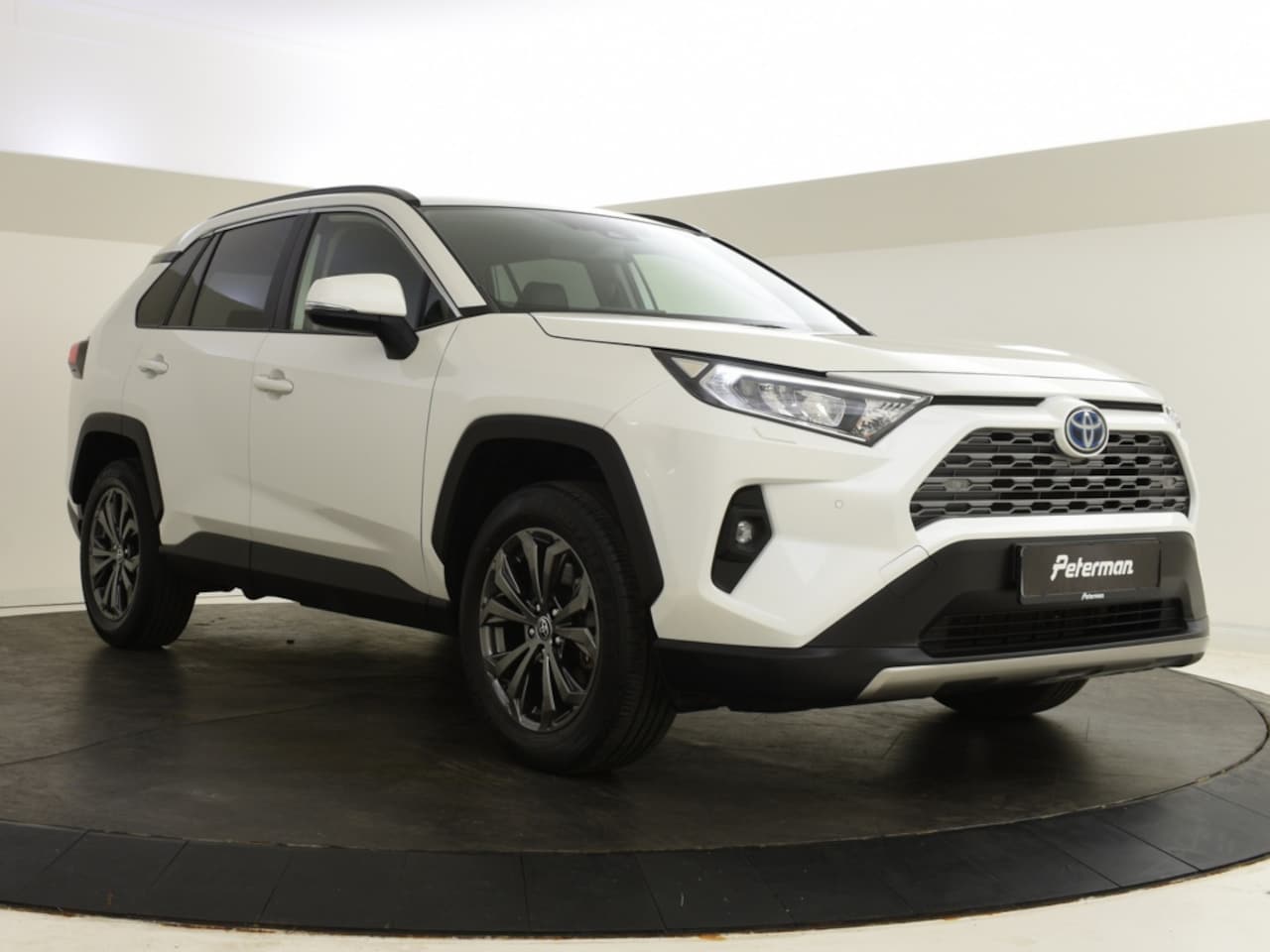 Toyota RAV4 - 2.5 Hybrid Style Edition | Stuur en Stoelverming | PDC V+A - AutoWereld.nl