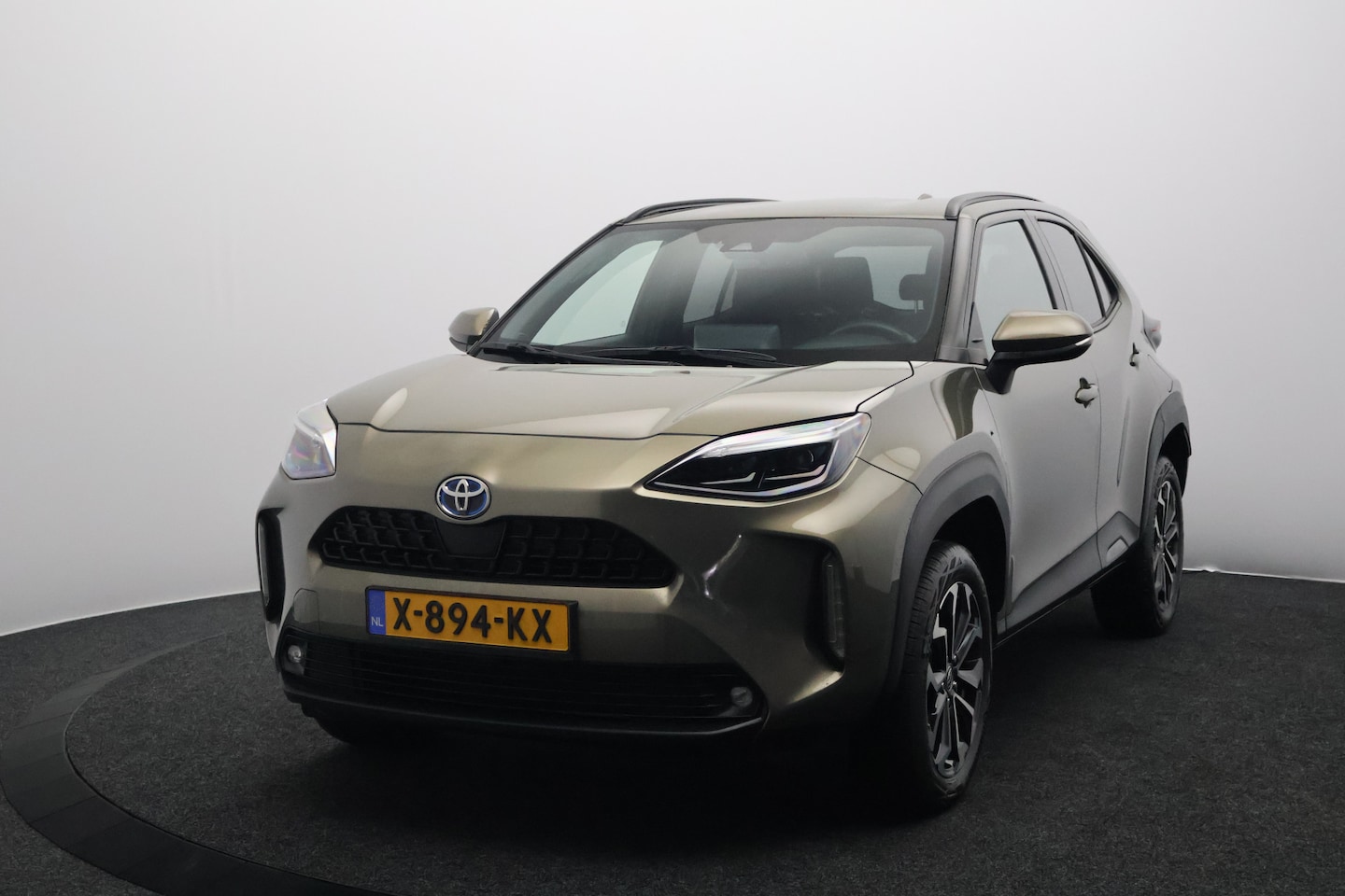 Toyota Yaris Cross - 1.5 Hybrid Business Plus | Navigatie | Carplay&Android | Camera | Climatronic - AutoWereld.nl