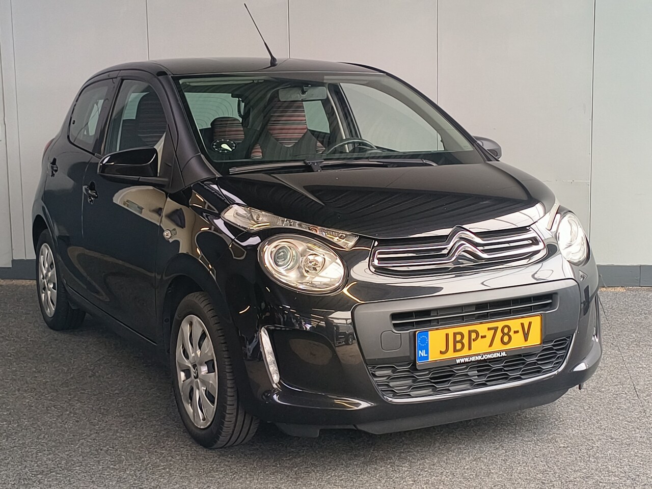 Citroën C1 - 1.0 VTi Urban Ride uit 2020 Rijklaar + 12 maanden Bovag-garantie Henk Jongen Auto's in Hel - AutoWereld.nl