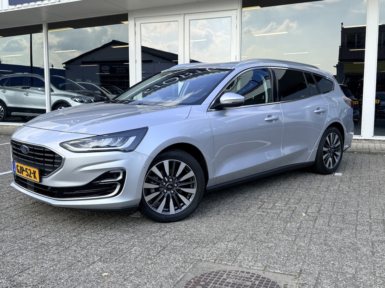 Ford Focus Wagon - 1.0 EcoBoost Hybrid Titanium Vignale | LED | Keyless | Apple Carplay | Adapt. Cruise | Led - AutoWereld.nl