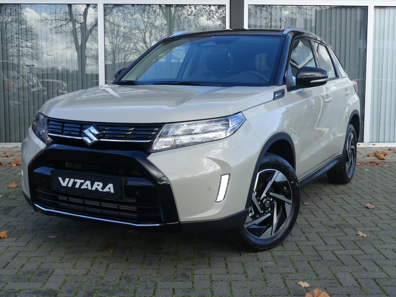 Suzuki Vitara - 1.4 Boosterjet Smart Hybrid Style NIEUWE AUTO UIT VOORRAAD LEVERBAAR - AutoWereld.nl