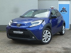 Toyota Aygo X - 1.0 VVT-i MT Active|Adapt.Cruise|Camera|Climate-Control|Apple-Carplay/Android-Auto|Stoelve