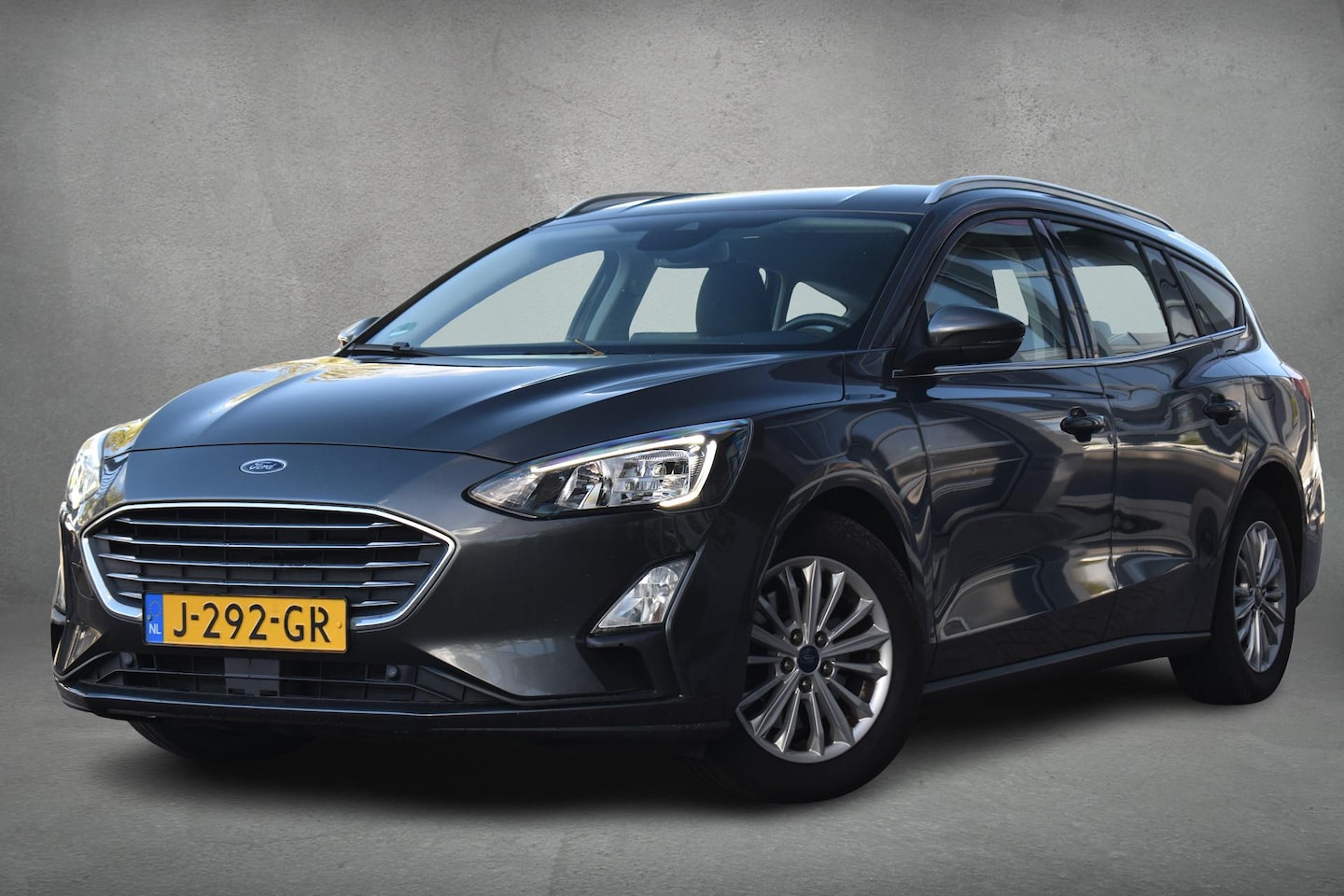 Ford Focus Wagon - 1.5 EcoBlue Titanium Business | Automaat | Trekhaak | Apple CarPlay | Climate - AutoWereld.nl